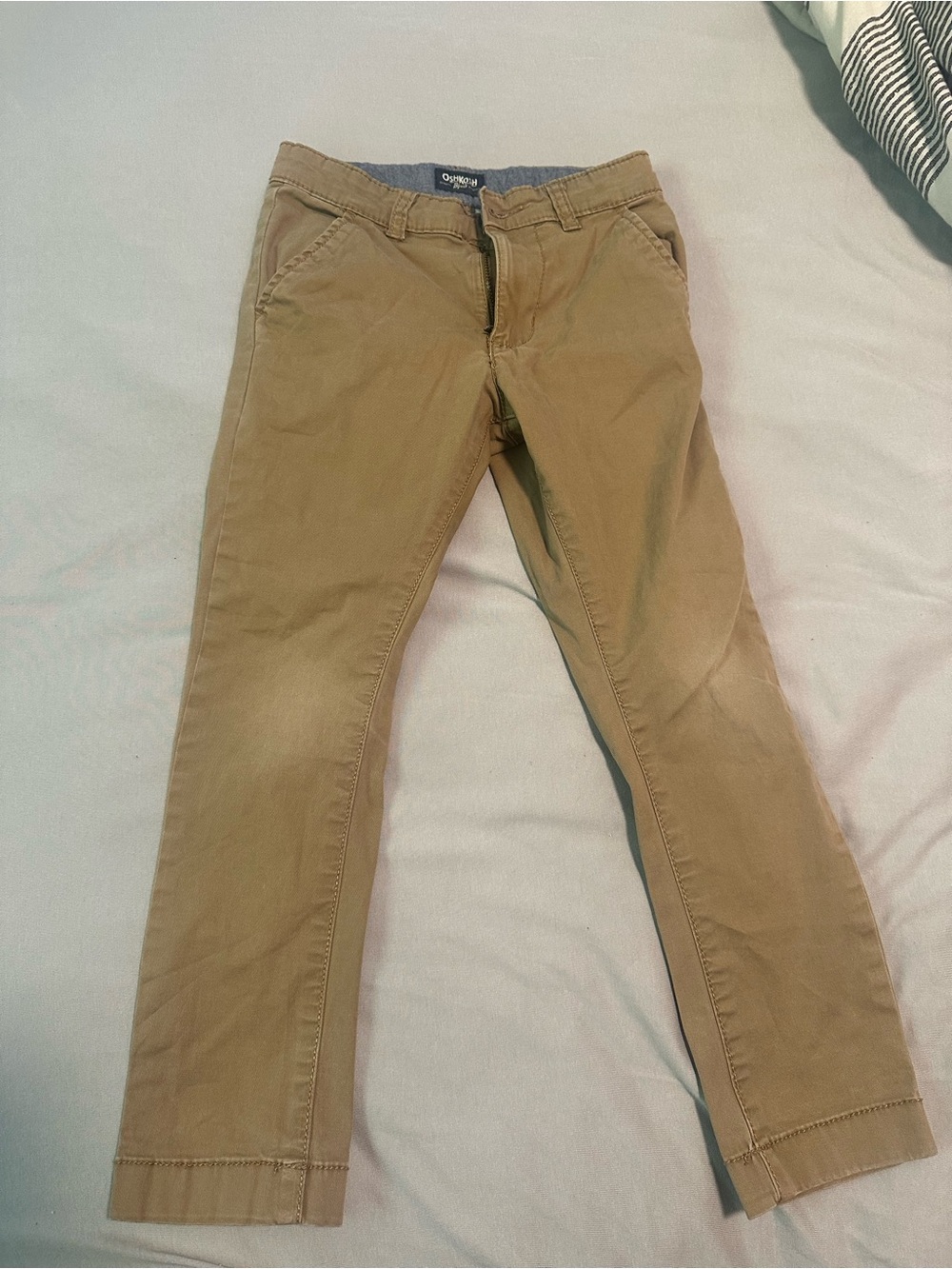OshKosh B'gosh Tan Skinny khaki Jeans for boys size 6
